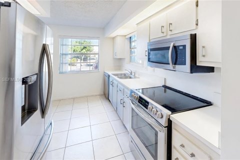 Copropriété à vendre à Homestead, Floride: 2 chambres, 99.41 m2 № 2005292 - photo 14