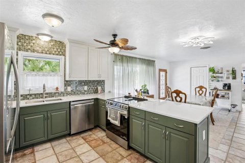 Villa ou maison à vendre à Ruskin, Floride: 3 chambres, 145.48 m2 № 2208990 - photo 3