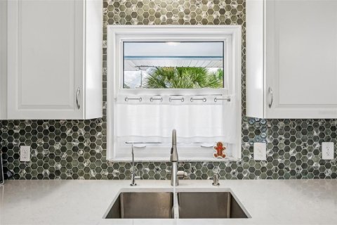 Villa ou maison à vendre à Ruskin, Floride: 3 chambres, 145.48 m2 № 2208990 - photo 8