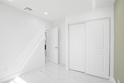 Villa ou maison à vendre à Deerfield Beach, Floride: 4 chambres, 144.18 m2 № 2254923 - photo 15