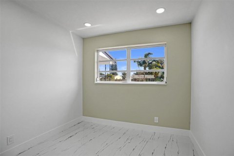 Villa ou maison à vendre à Deerfield Beach, Floride: 4 chambres, 144.18 m2 № 2254923 - photo 20