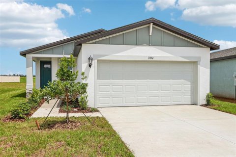 Villa ou maison à Brooksville, Floride 4 chambres, 156.73 m2 № 2215424
