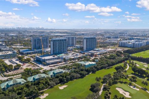 Condo in Doral, Florida, 1 bedroom  № 2061816 - photo 28