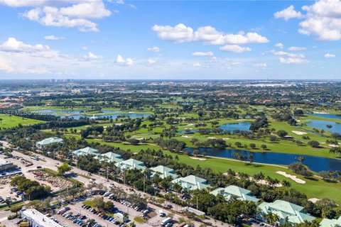 Condo in Doral, Florida, 1 bedroom  № 2061816 - photo 27