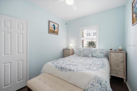 Copropriété à vendre à Sarasota, Floride: 2 chambres, 100.71 m2 № 2342017 - photo 30