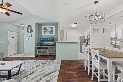 Condominio en alquiler en Bradenton, Florida, 2 dormitorios, 105.17 m2 № 1898474 - foto 7