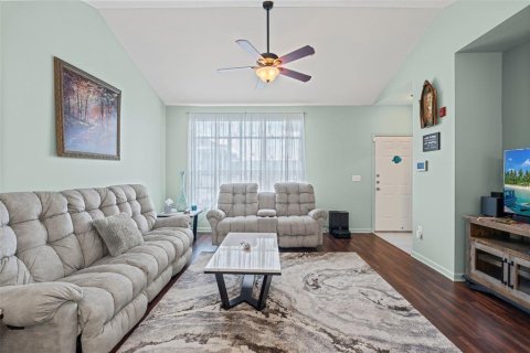 Condominio en alquiler en Bradenton, Florida, 2 dormitorios, 105.17 m2 № 1898474 - foto 6