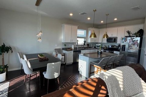 House in Groveland, Florida 4 bedrooms, 171.22 sq.m. № 2214174 - photo 7