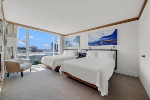 Condo in Miami Beach, Florida, 1 bedroom  № 1667478 - photo 19