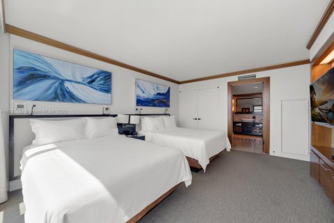 Condo in Miami Beach, Florida, 1 bedroom  № 1667478 - photo 21
