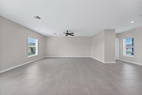 Villa ou maison à vendre à Clermont, Floride: 4 chambres, 200.67 m2 № 2097005 - photo 13