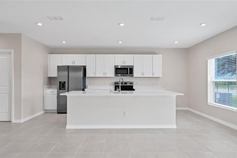 Villa ou maison à vendre à Clermont, Floride: 4 chambres, 200.67 m2 № 2097005 - photo 7