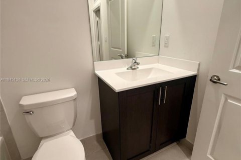 Купить таунхаус в Хомстед, Флорида 3 спальни, 157.47м2, № 2001542 - фото 14