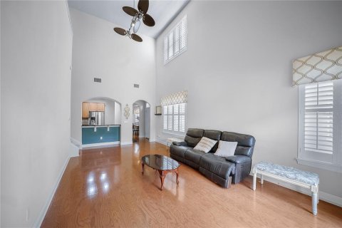 Touwnhouse à vendre à Tampa, Floride: 3 chambres, 212.37 m2 № 2374052 - photo 5