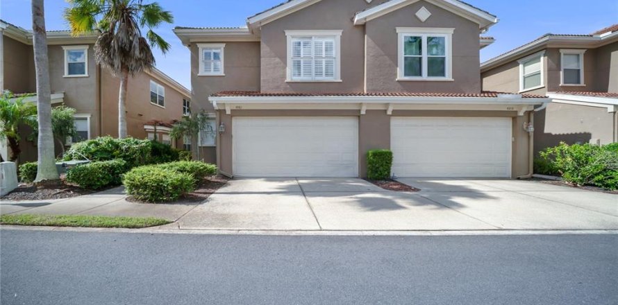 Touwnhouse à Tampa, Floride 3 chambres, 212.37 m2 № 2374052