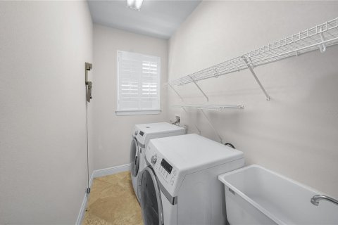 Touwnhouse à vendre à Tampa, Floride: 3 chambres, 212.37 m2 № 2374052 - photo 11