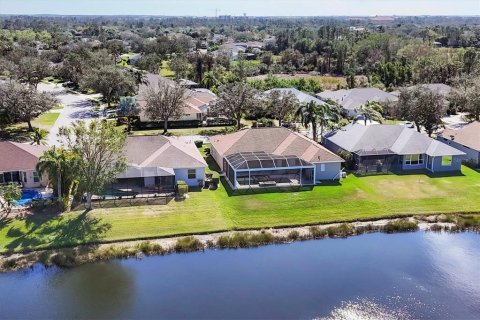 House in Lakewood Ranch, Florida 3 bedrooms, 224.54 sq.m. № 1569704 - photo 28