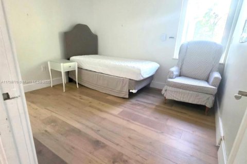 Casa en venta en Miami Beach, Florida, 3 dormitorios, 186.83 m2 № 1940773 - foto 16