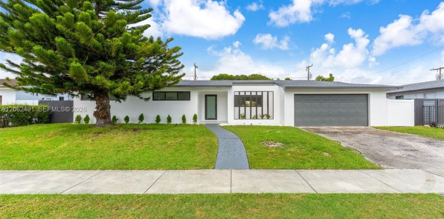 Villa ou maison à Miami, Floride 3 chambres, 145.58 m2 № 2254151