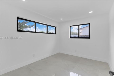 Villa ou maison à vendre à Miami, Floride: 3 chambres, 145.58 m2 № 2254151 - photo 20