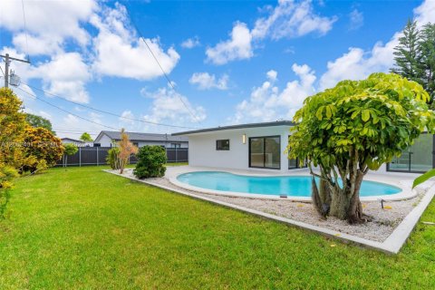 Villa ou maison à vendre à Miami, Floride: 3 chambres, 145.58 m2 № 2254151 - photo 27