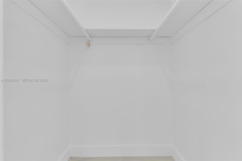Villa ou maison à vendre à Miami, Floride: 3 chambres, 145.58 m2 № 2254151 - photo 19