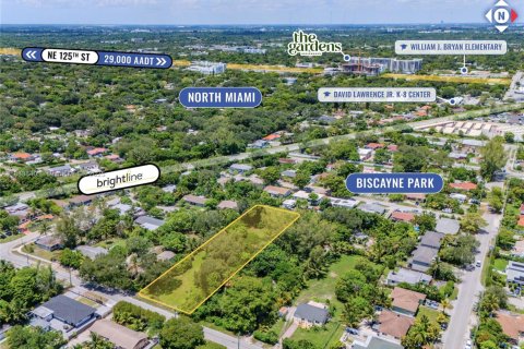 Купить коммерческую недвижимость в Майами, Флорида № 2036346 - фото 4