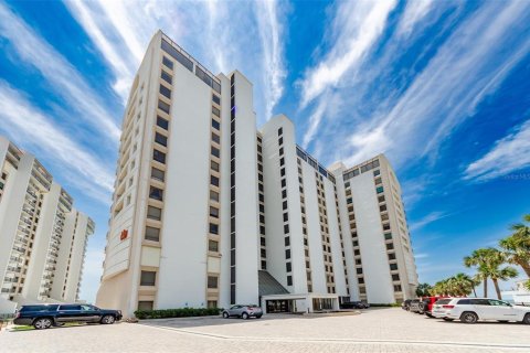 Condominio en alquiler en Clearwater, Florida, 2 dormitorios, 110.18 m2 № 513831 - foto 1