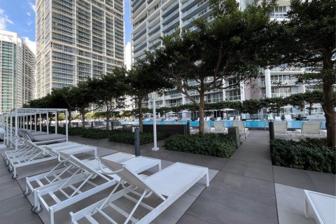 Condo in Miami, Florida, 2 bedrooms  № 1759157 - photo 19