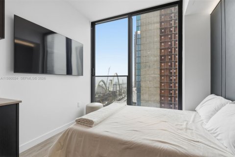 Studio in the Condo in Miami, Florida  № 2057837