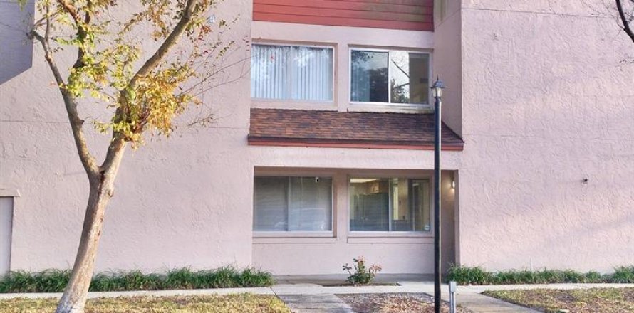 Apartamento en Orlando, Florida 1 dormitorio, 70.42 m2 № 1913952