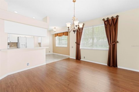 House in Spring Hill, Florida 2 bedrooms, 163.23 sq.m. № 2226600 - photo 9