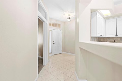 House in Spring Hill, Florida 2 bedrooms, 163.23 sq.m. № 2226600 - photo 10