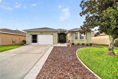 House in Ocala, Florida 3 bedrooms, 188.59 sq.m. № 2361151