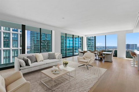 Condominio en venta en Tampa, Florida, 3 dormitorios, 280.01 m2 № 2235001 - foto 4