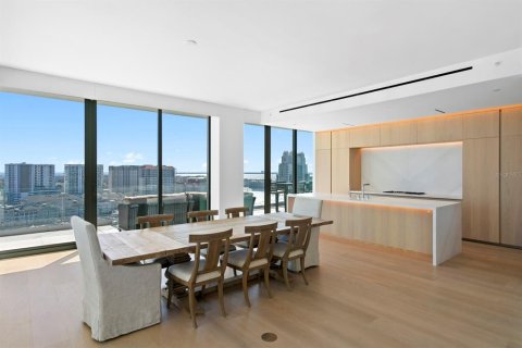 Condominio en venta en Tampa, Florida, 3 dormitorios, 280.01 m2 № 2235001 - foto 5