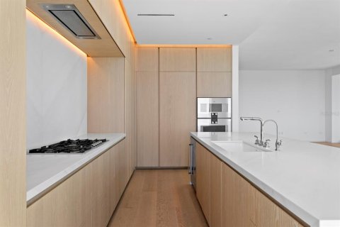 Condominio en venta en Tampa, Florida, 3 dormitorios, 280.01 m2 № 2235001 - foto 11