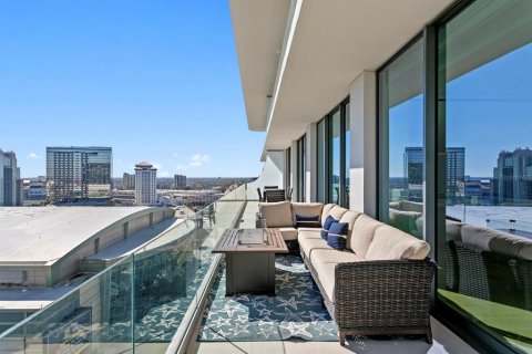 Condominio en venta en Tampa, Florida, 3 dormitorios, 280.01 m2 № 2235001 - foto 19