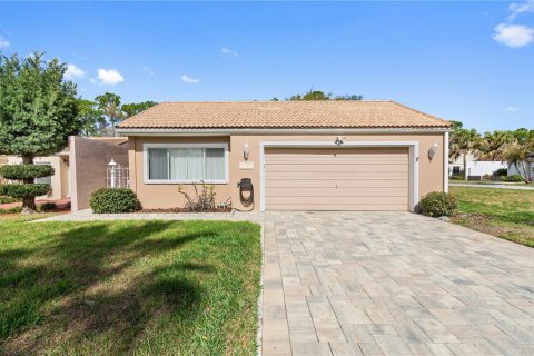 Casa en Winter Haven, Florida 3 dormitorios, 152.27 m2 № 2144985