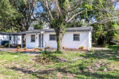 House in Tampa, Florida 3 bedrooms, 81.94 sq.m. № 1913128 - photo 6