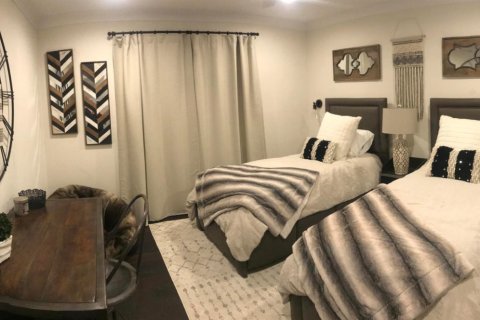 Villa ou maison à louer à Wellington, Floride: 3 chambres, 168.99 m2 № 1100133 - photo 1