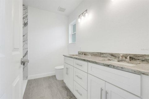 House in Umatilla, Florida 3 bedrooms, 116.13 sq.m. № 1654921 - photo 14