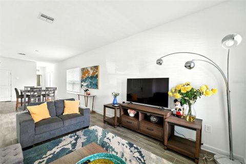 Casa en venta en Orlando, Florida, 5 dormitorios, 361.95 m2 № 1869095 - foto 29