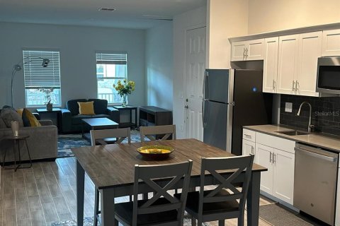 Casa en venta en Orlando, Florida, 5 dormitorios, 361.95 m2 № 1869095 - foto 5