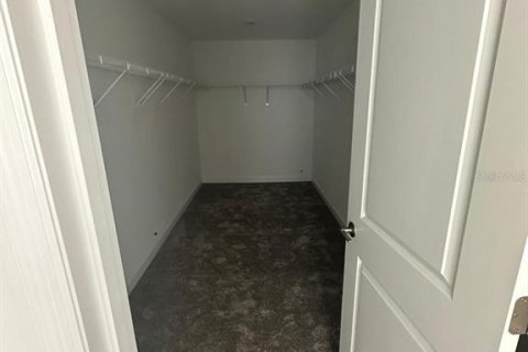 Casa en venta en Orlando, Florida, 5 dormitorios, 361.95 m2 № 1869095 - foto 17