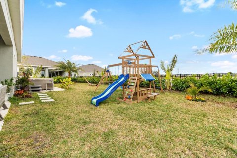 House in Apollo Beach, Florida 4 bedrooms, 299.05 sq.m. № 1556115 - photo 29