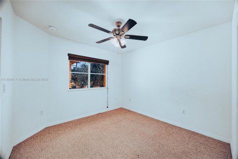 House in Miramar, Florida 3 bedrooms, 160.72 sq.m. № 1944919 - photo 26