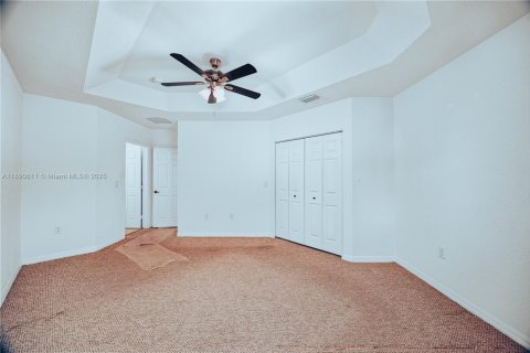 House in Miramar, Florida 3 bedrooms, 160.72 sq.m. № 1944919 - photo 28