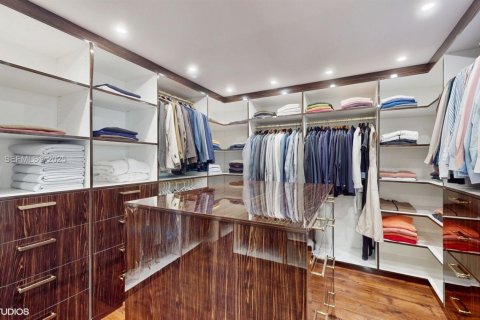 Condo in Bal Harbour, Florida, 4 bedrooms  № 1990600 - photo 21