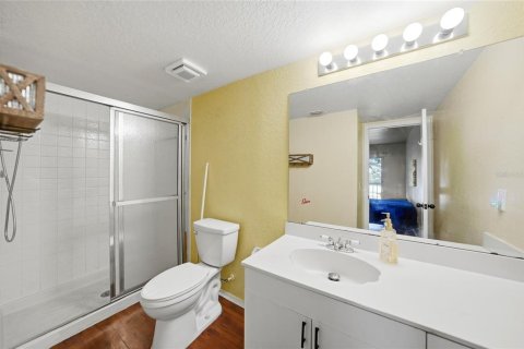 Condo in Port Charlotte, Florida, 2 bedrooms № 2119075 - photo 16